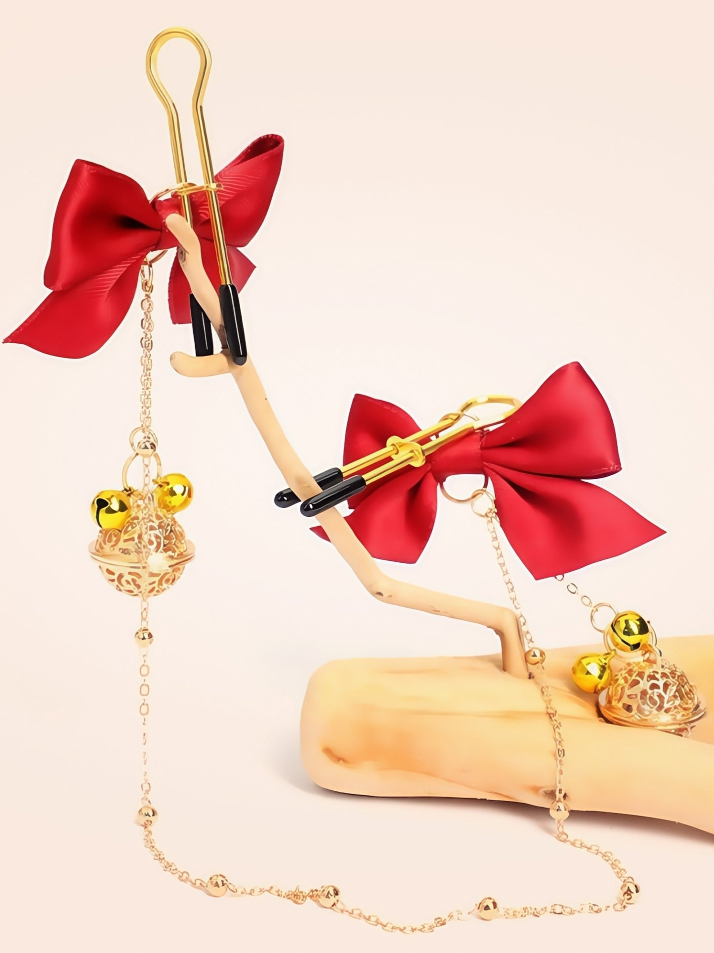 MizzZee U-Shaped Willow Leaf Nipple Clamps